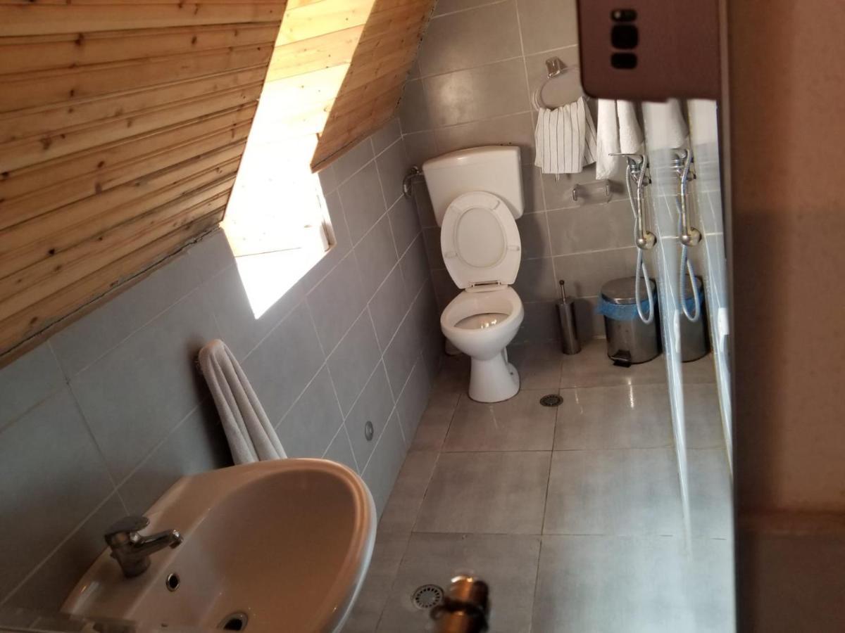 Bujtina Carku Hotell Theth Exteriör bild