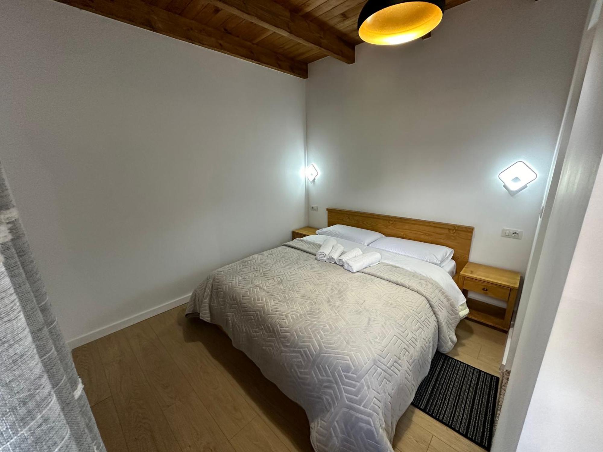 Bujtina Carku Hotell Theth Exteriör bild
